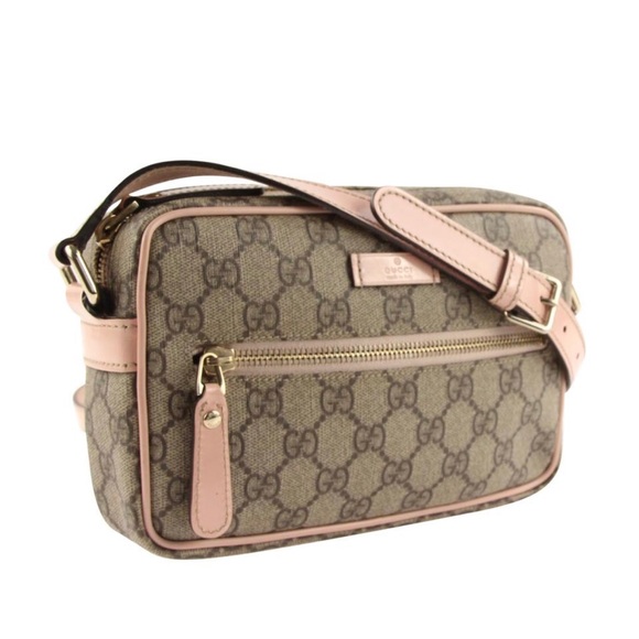 GUCCI GG Supreme Pink Coated Canvas Crossbody - Picture 2 of 8